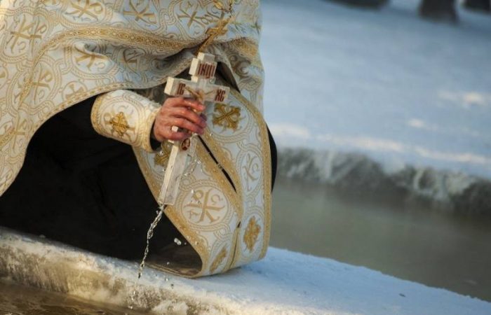 Приметы и поверья на 19 января 2024 года: в России отмечают Крещение Господне
