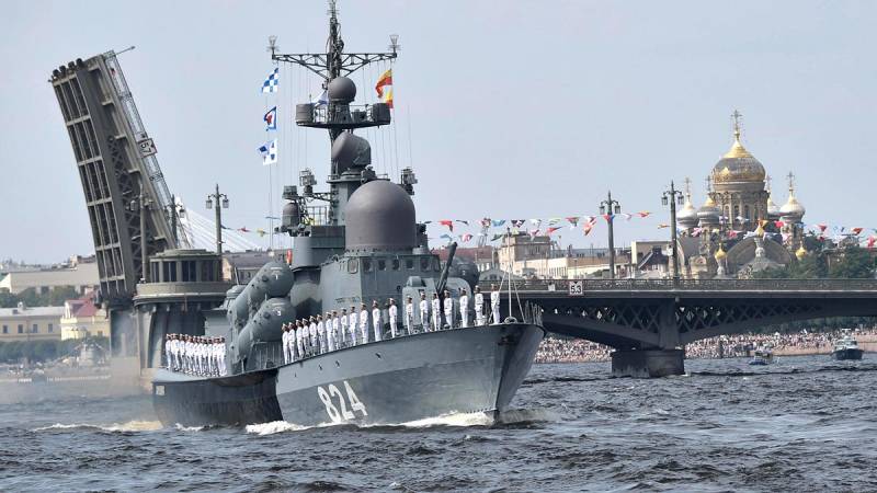 Какие корабли примут участие в параде в честь дня ВМФ, который состоится в Питере 31 июля 2022 года