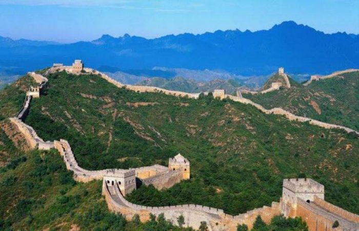 Императорская демонстрация: Как Китай бросает вызов Западу