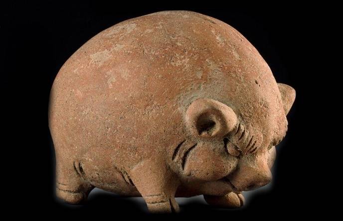 13 свиней. Старая свинья копилка. Сосуд в виде свиньи. Свинья в 500-400 гг. до н. э. Немецкая свинья 13 век.