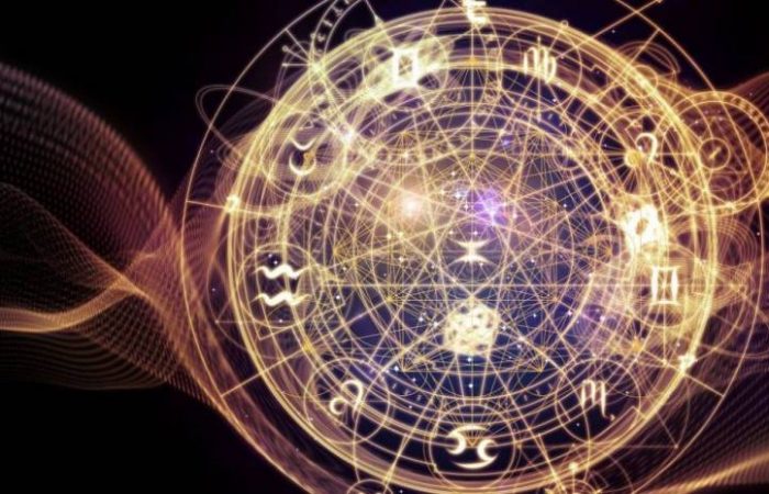 Китайский гороскоп на февраль 2026 года: Львы сияют, а Девы ищут гармонию