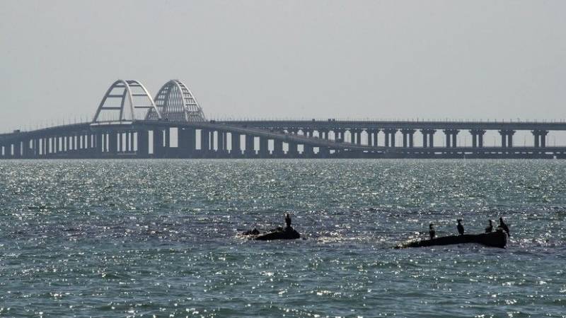 Нервный отпуск: когда можно проехать по Крымскому мосту без пробок