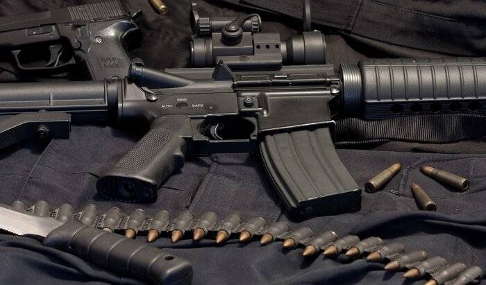 Автоматы-пистолеты: в России растет оборот нелегального оружия