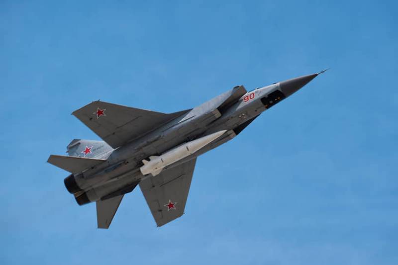Под контролем ВКС РФ: МиГ-31 начнут патрулировать Черное море
