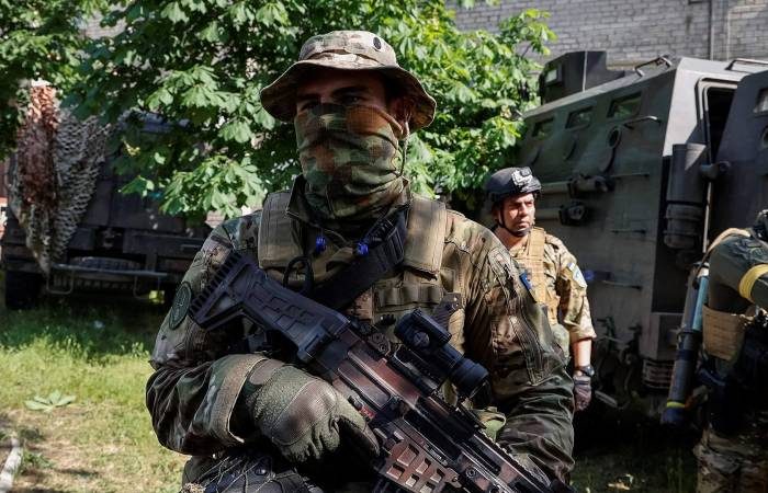 Как в зоне СВО на стороне ВСУ воюют неонацисты и наркозависимые из Колумбии и Испании