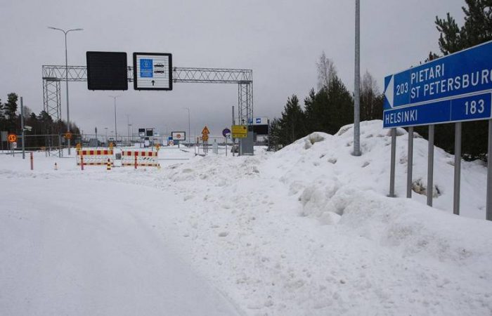 Хельсинки продлили закрытие границы с РФ, — СМИ