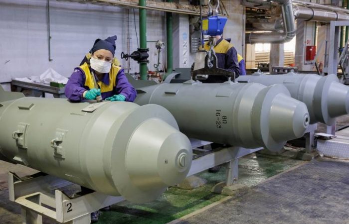 Украинская линия обороны под угрозой: российские бомбы ФАБ-1500 в деле