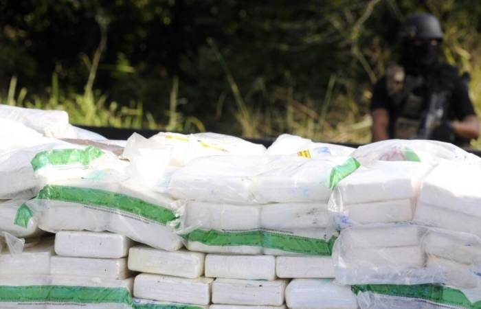 Колумбийские наркотики незаметно проникли в Россию из-за ошибки