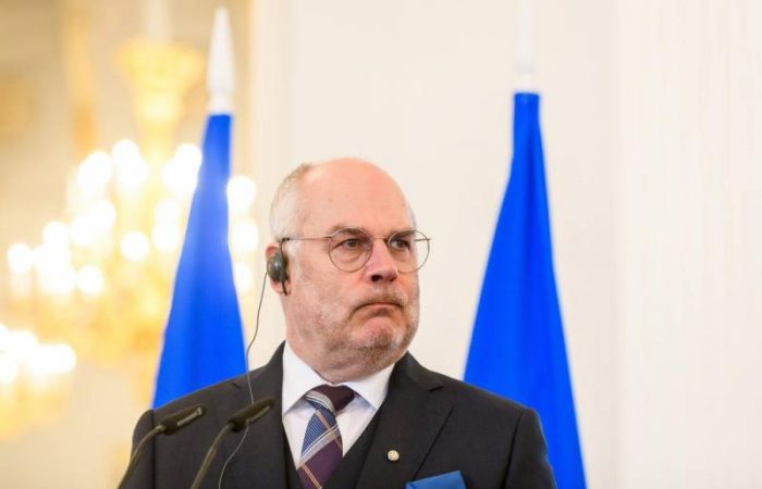 Президент Эстонии высказал идею «поставить Россию на колени»: как на это отреагировал МИД России
