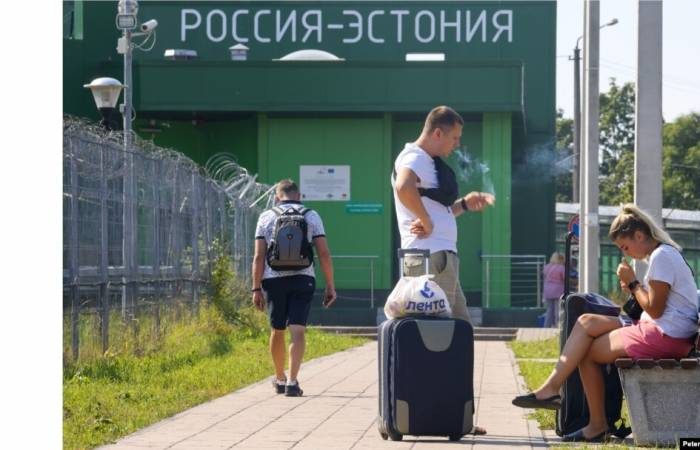 Москва опять виновата: Таллин будет резать мигрантов на границе, а потом все спишет на Россию