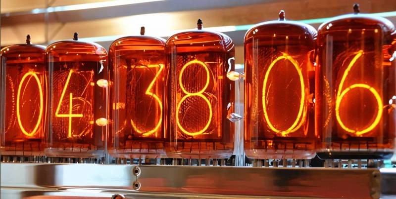 ядерные часы