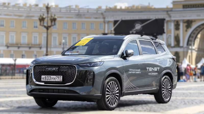 Дилеры получают первый тираж нового кроссовера Tenet T8