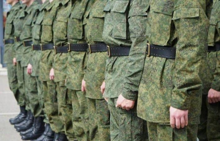 Меня заберут в армию осенью 2025? Как русскому студенту вуза и колледжа получить отсрочку — советы юриста