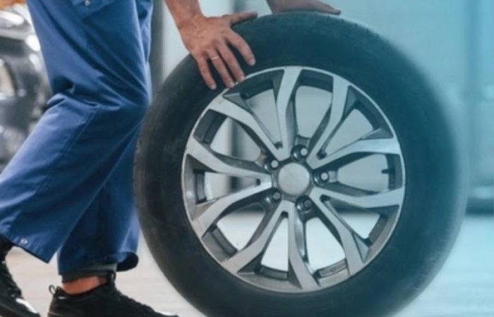 Когда нужно менять все четыре шины одновременно