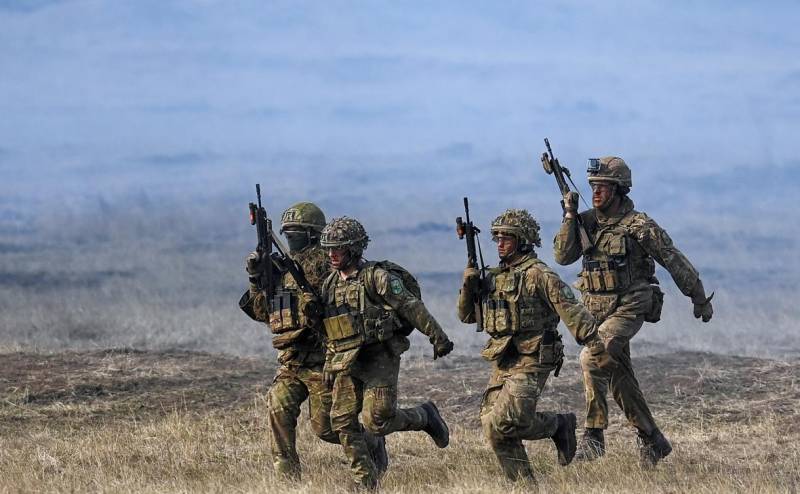 "Колонны Альянса уже возле Санкт-Петербурга": Дивизии НАТО брошены к границе