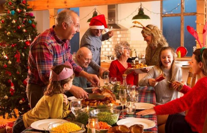 Как сохранить мир в доме: советы экспертов для спокойного празднования Нового года