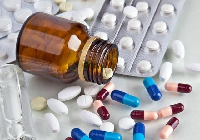 Бесплатные лекарства пожилым. Что изменится в 2026 году и как получить льготные препараты пенсионерам РФ