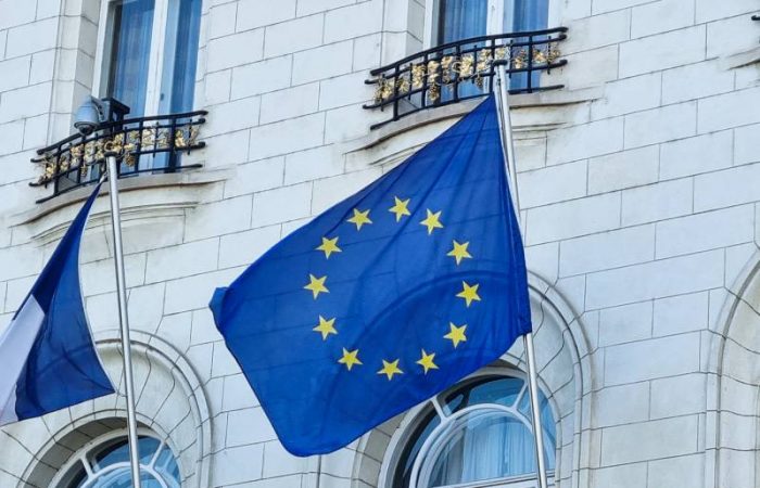 Миллиарды на ветер: экономика ЕС страдает от санкционной политики