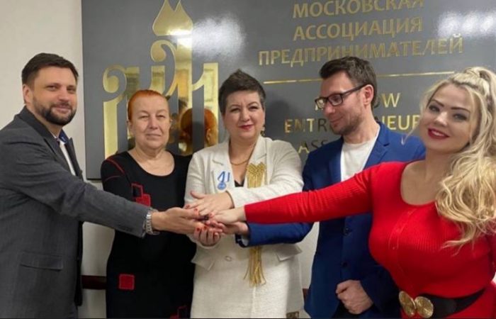 Как распознать опасные зоны в бизнесе: представлена новая книга Феникса Флама