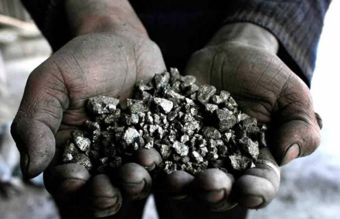 Ювелирные тренды: Серебро становится новой роскошью в мире моды