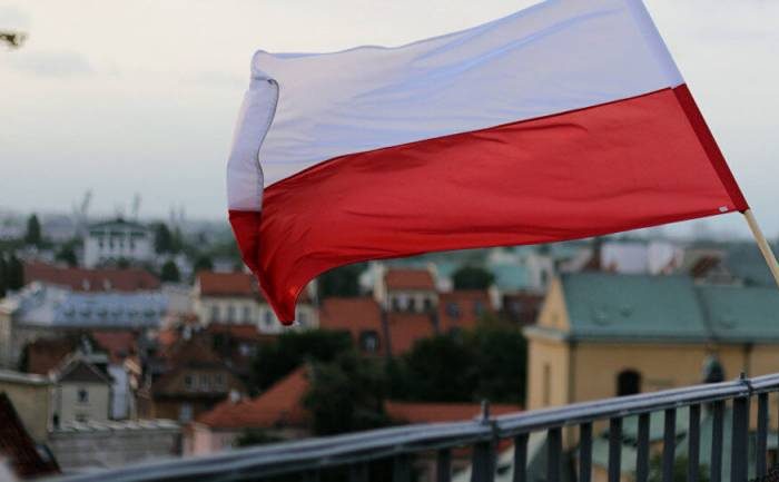 Польские власти вновь настоятельно советуют своим гражданам покинуть Россию