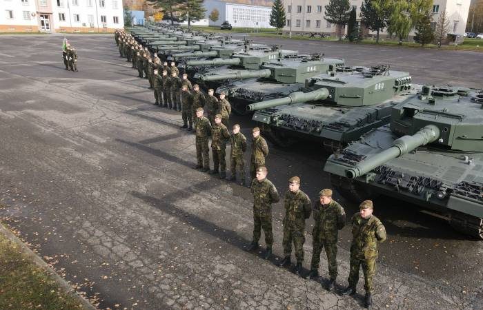 США требуют от Чехии повышения оборонного бюджета: Прага настаивает на экономии