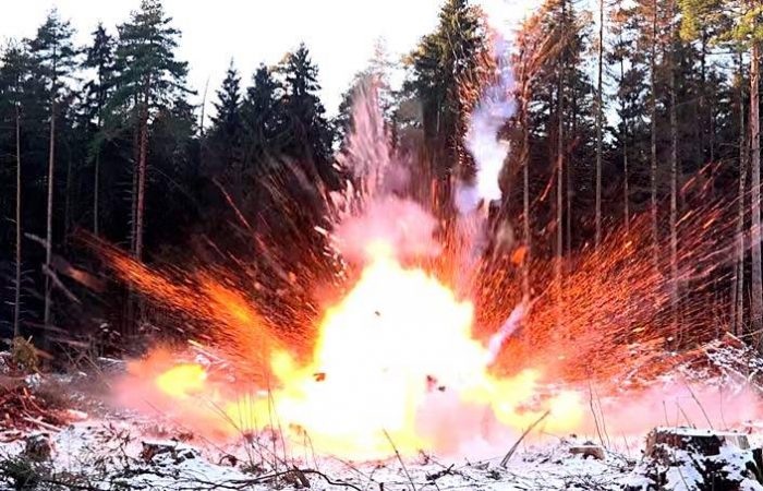 Тысячи под угрозой: Удар по базе генералов потряс мир