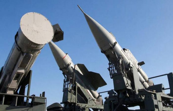 Два «Орешника» уже на позиции: Прибалтику предупредили по-русски