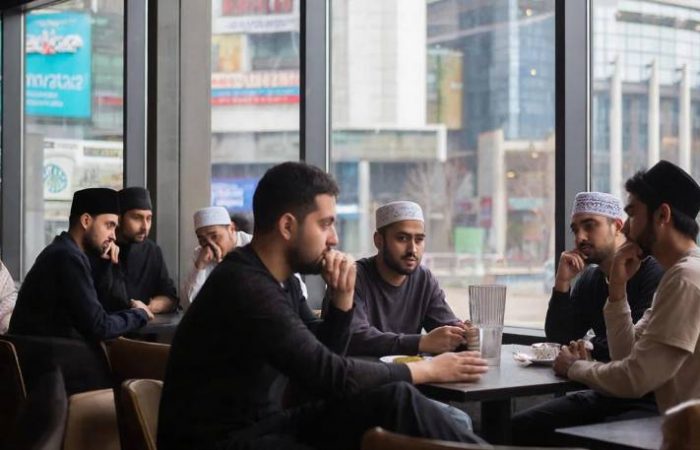 Тайный никях по объявлению: как мусульмане ищут вторую жену в запрещённых соцсетях